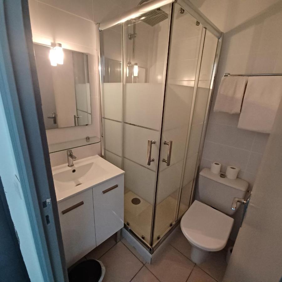 Ezz'Hotel Canet Esterno foto